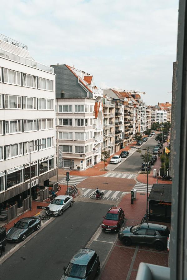 Cosy Appartement- 2 Slaapkamers Schuin Zeezicht Met Garage Knokke-Heist Eksteriør bilde